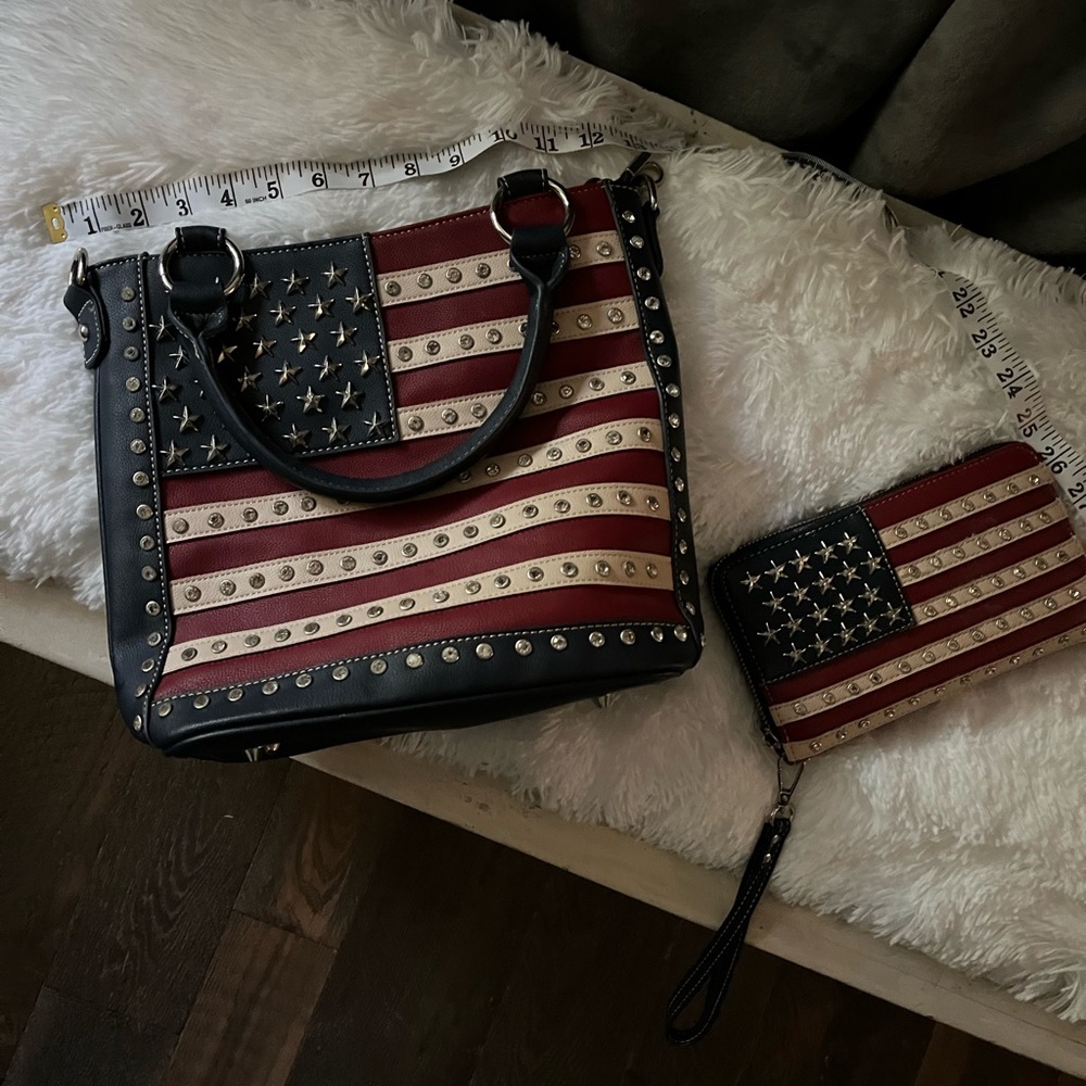 Studded American flag and matching wallet Montana west brand new with tags